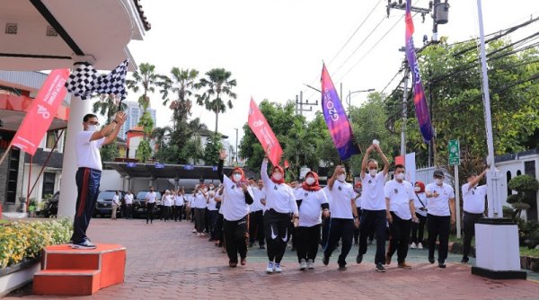 Semarakkan G20, Kemenkumham Jatim Gelar Jalan Sehat Bersama