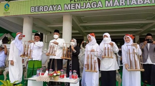 HSN 2022 | Ratusan Santri Mengikuti Apel di Balaikota