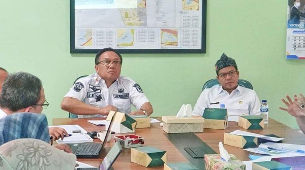 Bupati Dadang Supriatna Evaluasi Program Guru Ngaji