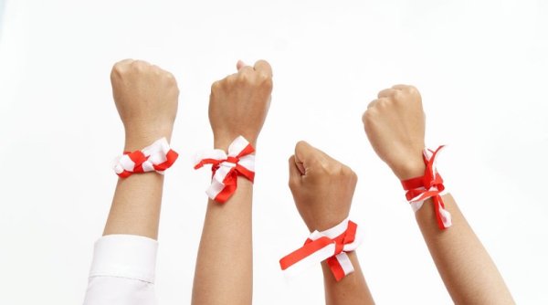 Mempelajari Tokoh-Tokoh Perempuan Penting di Balik Sumpah Pemuda
