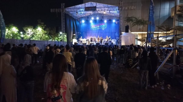 Kaum Milenial Majalaya Tumplek di Acara Bandung Bedas Colour Run