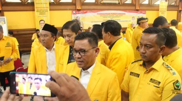 Gelar Pendidikan Fungsionaris, Kang Ace Hasan : Golkar Jabar Harus Menang Di Pemilu 2024