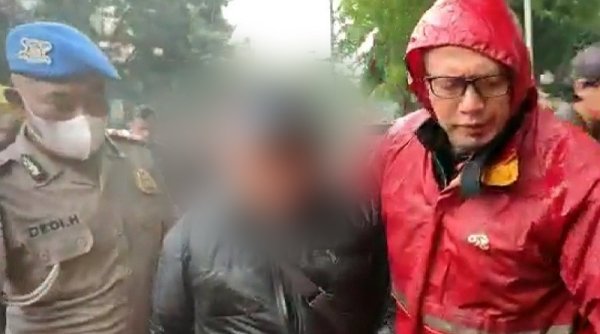 Polrestabes Bandung Amankan Seorang Pria Diduga Pekerja Bapelitbang