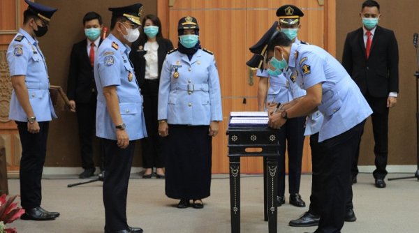 Kakanwil Kemenkumham Jatim Harap Kalapas/Karutan Baru Tingkatkan Profesionalitas & Soliditas