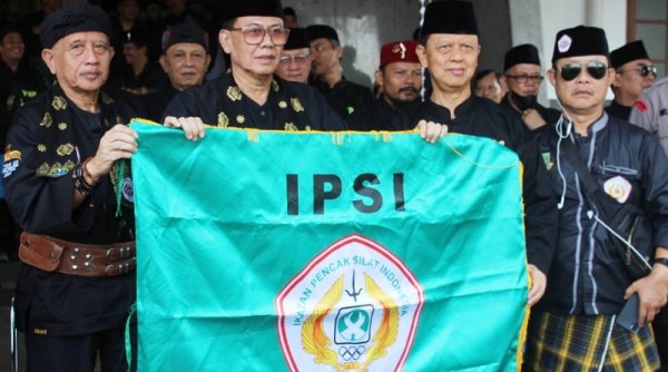 Kang Icak Apresiasi Ponpes Al-Fath Sukabumi yang Jadikan Silat Kurikulum Khusus
