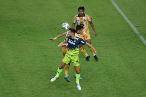 MAUNG BANDUNG | Milla akan Evaluasi, Teja Bersyukur