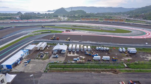 Sandiaga Uno Apresiasi PLN atas Sukses World Superbike 2022 di Sirkuit Mandalika
