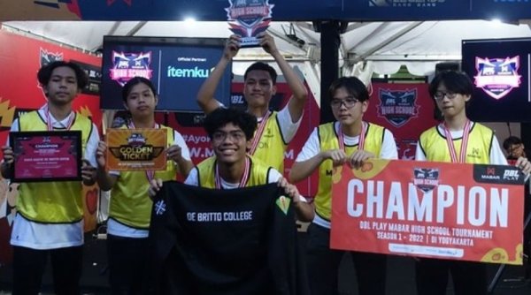 Itemku dan MABAR.com Fasilitasi Pengembangan Kemampuan Anak Muda Di DBL Play MABAR High School Tournament