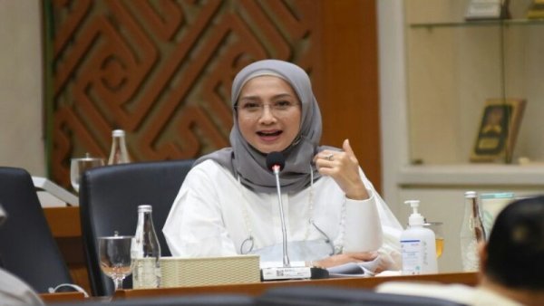 Desy Ratnasari: Omnibus Law Kesehatan Mengandung Semangat Kolaborasi