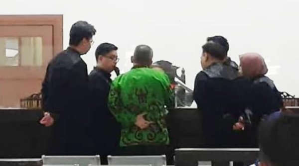 Terdakwa Kasus Dugaan Korupsi Proyek Jalan di Sumedang Mengaku Dapat Ancaman