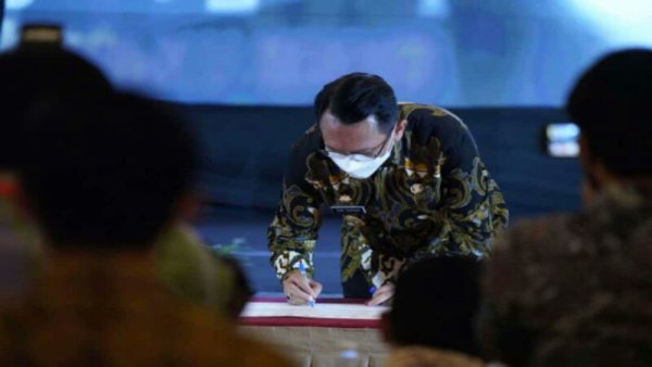Komitmen Bersama Atasi Sampah DAS Citarum Ditandatangani