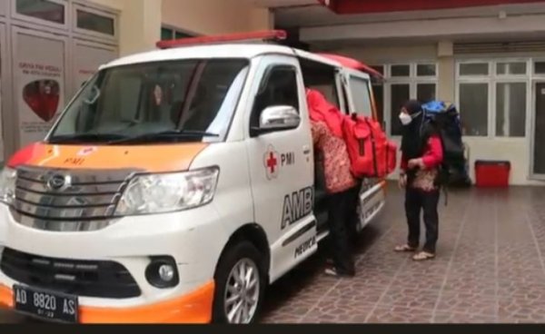 PMI Solo Kirim Tim Kesehatan dan Logistik untuk Korban Gempa Cianjur
