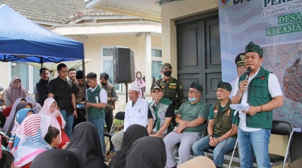 Bupati Bandung Resmikan Program SPAM di Kecamatan Kertasari