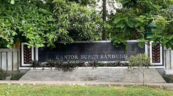 Dalam Proses Penggantian, Ramai di Twitter Terkait Lambang Garuda Pancasila yang Rusak