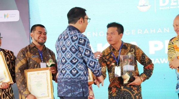 Pemkab Bandung Kembali Raih Penghargaan, Kali ini Raksa Prasada Terbaik Jabar 2022