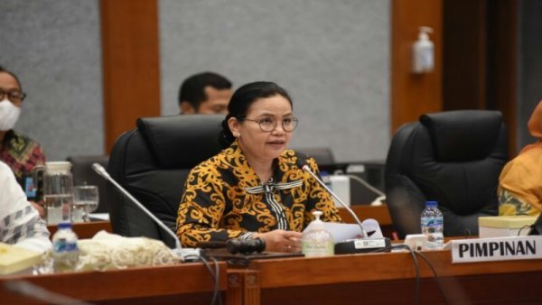 Komisi X Nilai Anggaran Pengangkatan Guru PPPK Kurang