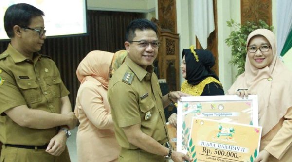 Bupati Dadang : Dharma Wanita Berkontribusi dalam Pembangunan di Kabupaten Bandung