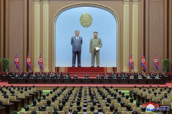 Kim Jong Un Klaim Telah Sukses Berupaya Atasi Tantangan