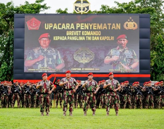 Disemati Baret Merah Kopassus, Kapolri: Jangan Ragukan Sinergisme TNI-Polri Jaga NKRI
