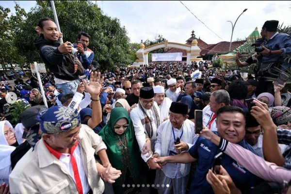 KH Tb Fathul Adzim Beri Anies Wejangan, Saat Bersilaturahmi ke Banten, Ini yang Disampaikannya...