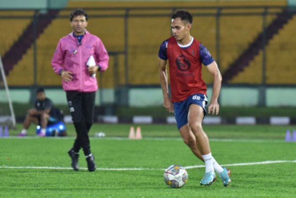 Rezaldi Mulai Ikut Latihan Bersama Persib, Ini Alasan Dia Gabung dengan "Maung"