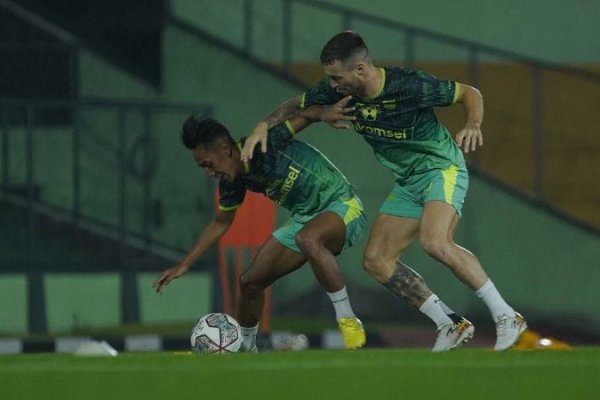 Jelang Hadapi PSIS, Persib Jalani Latihan Pamungkas