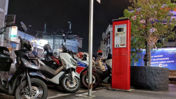 Tarif Parkir di Luar Badan Jalan di Kota Bandung Alami Penyesuaian