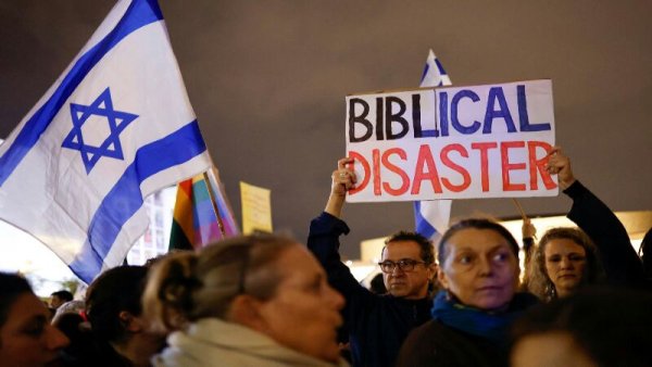 Ribuan Warga Israel turun ke Jalan Protes Pemerintahan Ekstrem PM Netanyahu