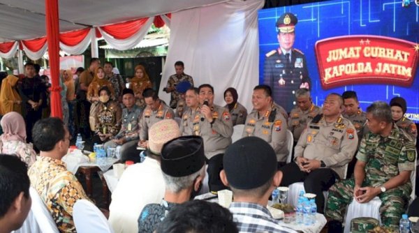 Jumat Curhat, Para Pedagang Pasar Sepanjang Bisa Tatap Muka dengan Wakapolda Jatim