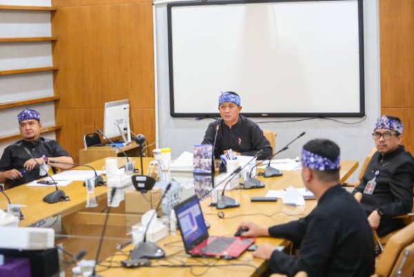 Pemkot Bandung akan Kembali Gelar Program Padat Karya dan Bantuan UMKM
