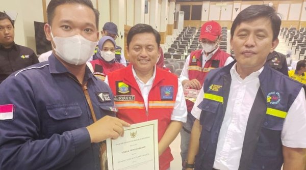Tim RDK LKC-Dompet Dhuafa Raih Penghargaan dari Kemenkes RI atas Layanan Kesehatan bagi Penyintas Gempa