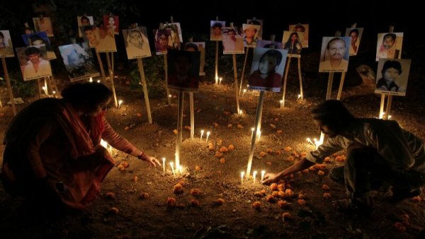 Pengadilan India Bebaskan 22 Orang yang Dituduh Bunuh Muslim Selama Kerusuhan Gujarat Tahun 2002