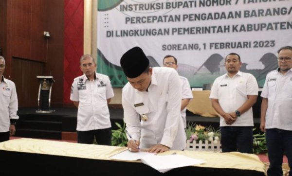 Bupati Bandung Buka Sosialisasi Instruksi Percepatan Pangadaan Barang dan Jasa