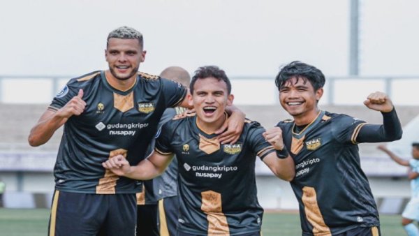 Debut Gol Egy yang Berujung Imbang