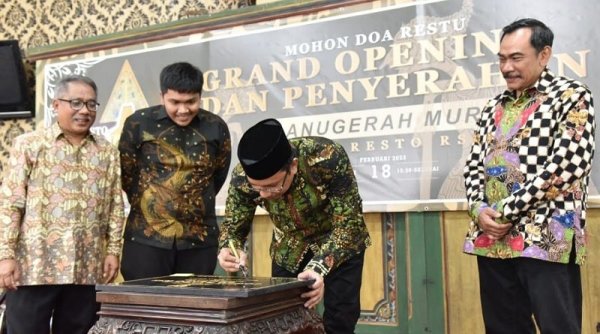Grand Opening Joglo Resto dan Cafe, Gus Muhdlor Ajak Pengusaha Terus Investasi di Sidoarjo