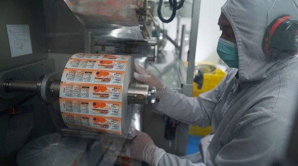 Ekspor Phapros Menyasar Tembus 15 Persen di 2023, Pakar Ekonomi: Kepercayaan Investor Bisa Meningkat
