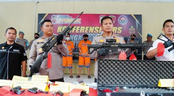Reskrim Polresta Sidoarjo Ungkap Sindikat Senpi Ilegal