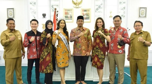 Temui Gus Muhdlor,Putri Indonesia Jatim 2023 Yasinta Minta Dukungan