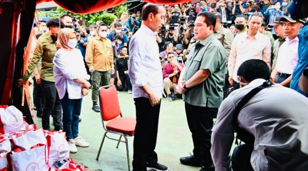 Presiden Instruksikan Jajaran Segera Cari Solusi Terkait Kebakaran TBBM Pertamina Plumpang