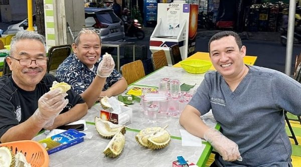 TRAVELING | Jalan-jalan ke Medan, Jangan Lewatkan Ucok Durian