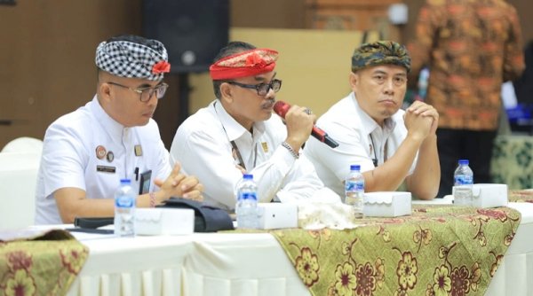 Terkesan Sejak Pandangan Pertama, Kanwil Bali Siap Duplikasi Pelayanan Publik Kemenkumham Jatim