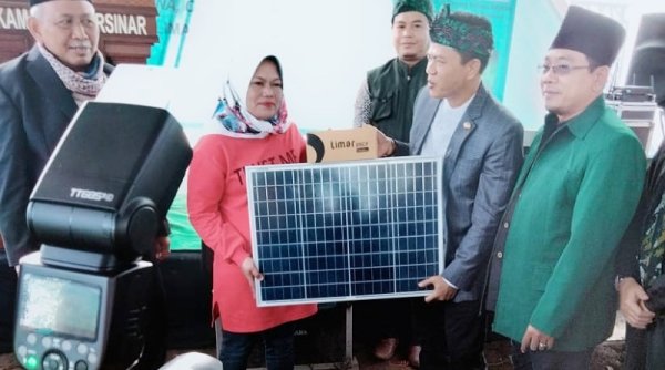 Dengan Biaya Rp. 13 Miliar, Bupati Bandung Launching "BEDAS Masjid Caang Baranang"