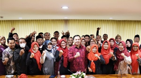 Profesi Guru Harus Mendapat Perlindungan Hukum dalam Menjalankan Tugas