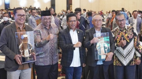 Raih Terbaik II PPD Kabupaten Tahun 2023, Bupati Bandung: Insya Allah ke Depan Kita Raih Pringkat I