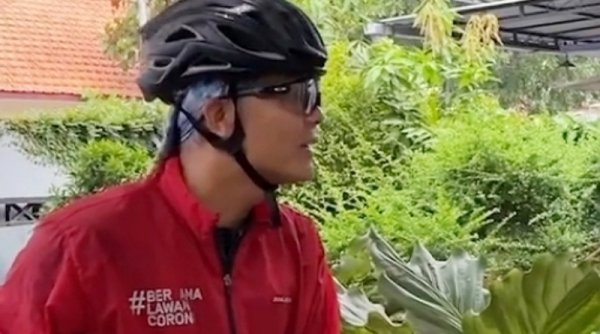 Setelah FIFA Pastikan Piala Dunia U-20 Batal di Indonesia, Akun Medsos Ganjar Pranowo "Dirujak" Warganet
