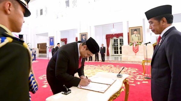 Dito Ariotedjo Dilantik sebagai Menpora