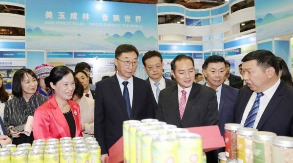 CAEXPO Roadshow Ke-20 di Singapura Hasilkan Komitmen Kerja Sama Bisnis Senilai RMB 145,9 Juta