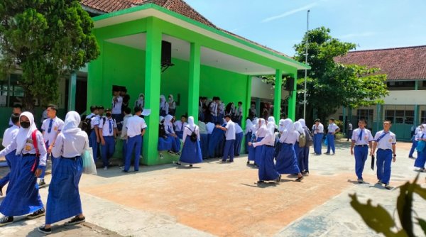Dugaan Adanya Pungutan di SMPN 1 Baleendah, Komisi D Usulkan Bentuk Tim Reaksi Cepat