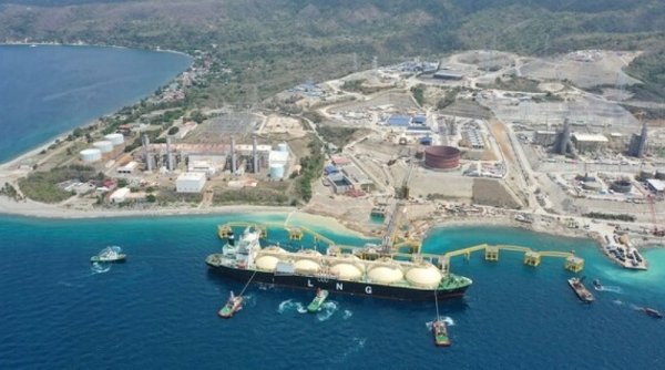 (PHLNG) AG & P Menyambut Kargo LNG Pertama di Negara Tersebut Seusai Berhasil Melabuhkan 137.500 FSU