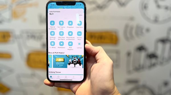 Waspada Penipuan, Akses Layanan Kelistrikan Resmi Aman melalui PLN Mobile